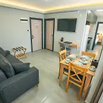 Апартаменты Airport Bayrak Residences