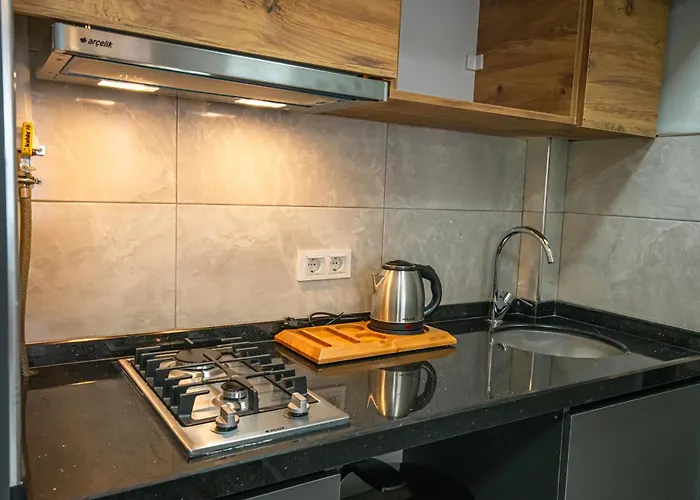 شقة Airport Bayrak Residences *