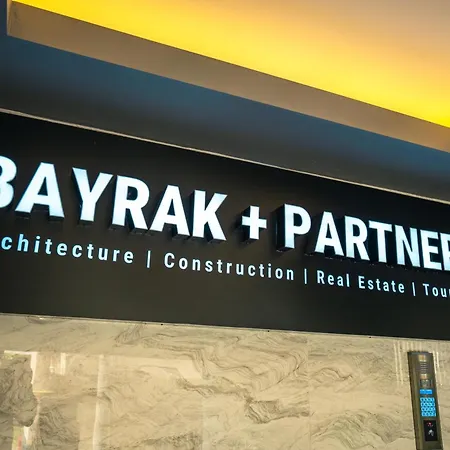 Airport Bayrak Residences Appartement