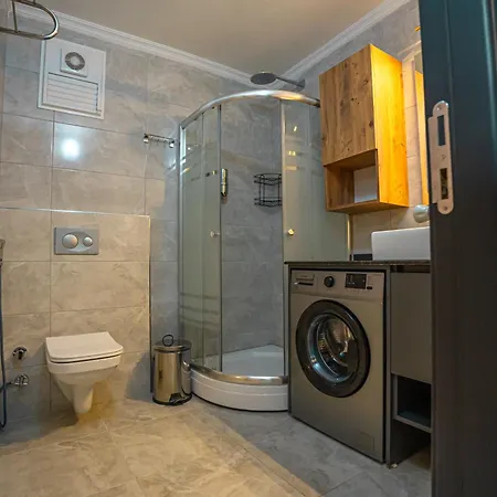 Airport Bayrak Residences Apartment