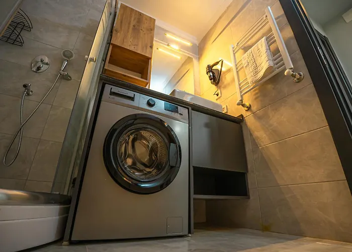 Airport Bayrak Residences Apartment